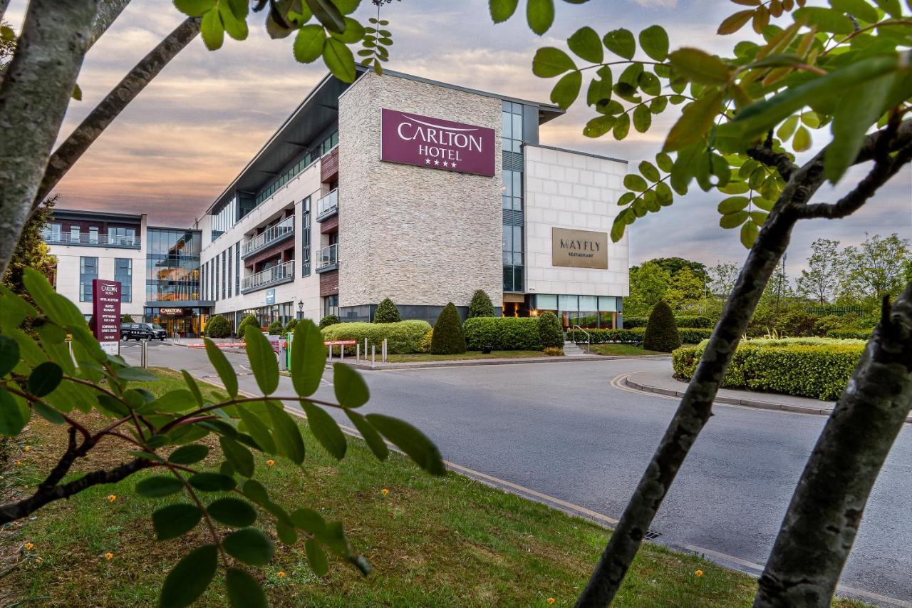 Carlton Hotel Dublin Airport Cloghran Exterior photo